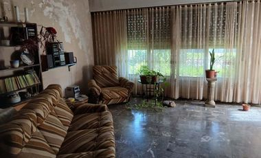 Venta PH tipo casa Billinghurst