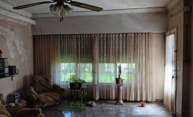 Venta PH tipo casa Billinghurst