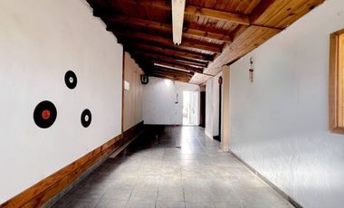 VENTA CASA 4 AMB EN BLOCK CON 2 DEPTOS GARAGE
