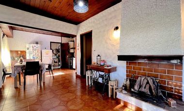 VENTA CASA 4 AMB EN BLOCK CON 2 DEPTOS GARAGE