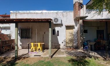CASA VENTA MORENO BARRIO TRUJUY