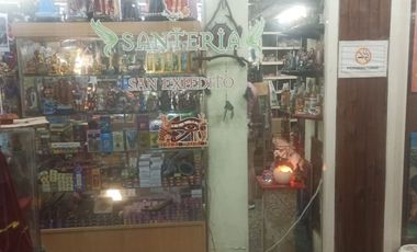 Venta local en galeria hurlingham