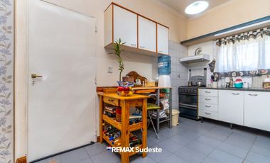 VENTA CASA 2 DORMITORIOS CON PATIO