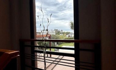IMPORTANTE CASA EN VENTA BARRIO PALOS VERDES