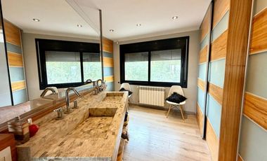 IMPORTANTE CASA EN VENTA BARRIO PALOS VERDES