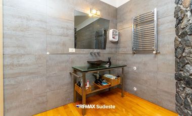 CASA EN BARRIO PRIVADO SOLARES NORTE