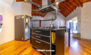CASA EN BARRIO PRIVADO SOLARES NORTE