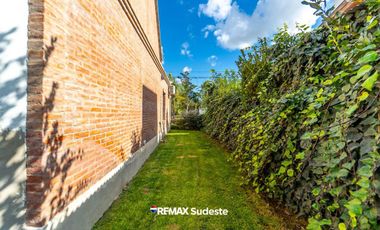 CASA EN BARRIO PRIVADO SOLARES NORTE