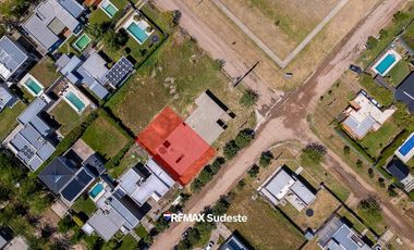 VENTA CASA A TERMINAR BO. SAN IGNACIO