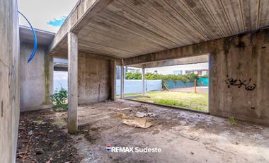 VENTA CASA A TERMINAR BO. SAN IGNACIO