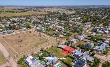 VENTA CASA A TERMINAR BO. SAN IGNACIO