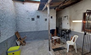 Propiedad con 4 unid. indep. Lote 500 m² Necochea