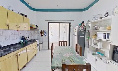 Casa 3 AMB con JARDÍN en Don Torcuato