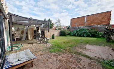 Casa 3 AMB con JARDÍN en Don Torcuato