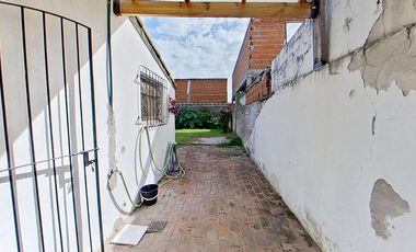 Casa 3 AMB con JARDÍN en Don Torcuato