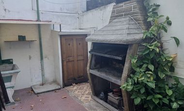ALQUILER PH TIPO CASA EN SAN ISIDRO SIN EXPENSAS