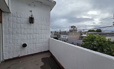DEPARTAMENTO 4 AMBIENTES EN VENTA EN AVELLANEDA