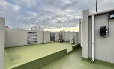 VENTA P.A SOBRE BV. GALVEZ AL 1900. IMPECABLE