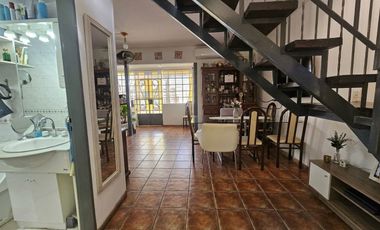 VENTA CASA 3 AMBIENTES Y MEDIO BARRIO TIEMPO LIBRE