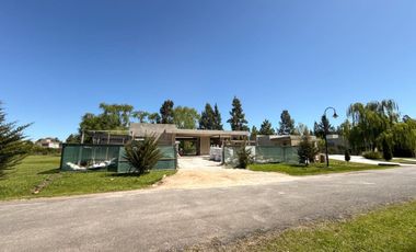Casa en Venta en Miralagos I de  3 Dormitorios