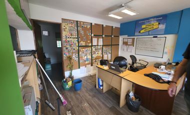 Venta Galpón en  Adrogue en Zona Comercial
