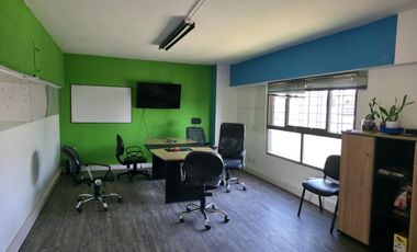 Venta Galpón en  Adrogue en Zona Comercial