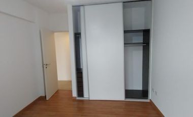 Departamento  2 amb. en Banfield Este