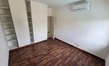 En Alquiler | Departamento 3 Ambientes en Complejo La Palmera | Moreno Lado Norte | Con Cochera