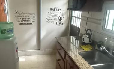 PH muy buen estado, amplio, 4 ambientes. Banfield Este