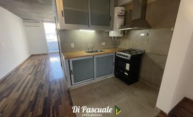 Alquiler Departamento 2 Ambientes con Balcon, Terraza Privada y Cochera - Moreno Norte