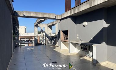 Alquiler Departamento 2 Ambientes con Balcon, Terraza Privada y Cochera - Moreno Norte