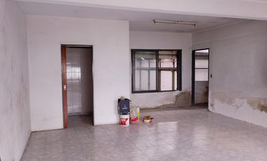 Depósito en Alquiler de 1.296 cub - San Andres - ALQUILADO