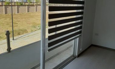 CASA EN RENTA EN ESQUINA LOMAS DE ANGELOPOLIS PUEBLA