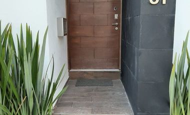 CASA EN RENTA EN ESQUINA LOMAS DE ANGELOPOLIS PUEBLA
