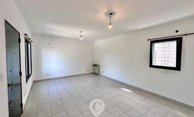 Departamento en Venta de 2 Ambientes. Con cochera. Zárate