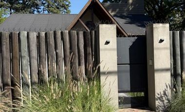 Casa 5 ambientes en alquiler en Ituzaingo, Udaondo