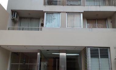 Departamento 2 amb. con cochera