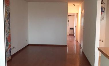Departamento 2 amb. con cochera
