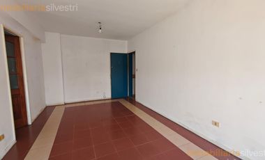 Esquel 1399 Ezpeleta, Quilmes-Departamento de 3 dormitorios en VENTA