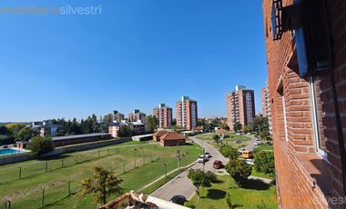 Esquel 1399 Ezpeleta, Quilmes-Departamento de 3 dormitorios en VENTA
