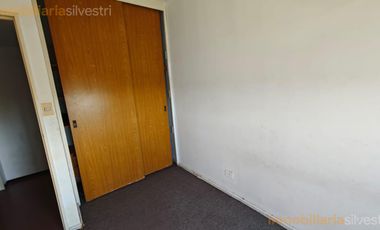 Esquel 1399 Ezpeleta, Quilmes-Departamento de 3 dormitorios en VENTA