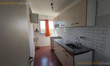Esquel 1399 Ezpeleta, Quilmes-Departamento de 3 dormitorios en VENTA