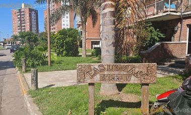 Esquel 1399 Ezpeleta, Quilmes-Departamento de 3 dormitorios en VENTA