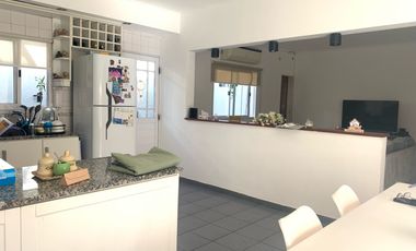 Casa en  excelente estado