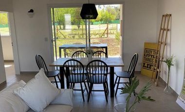 Casa  en Venta 4 ambientes con Jardín en Decs Tortugas