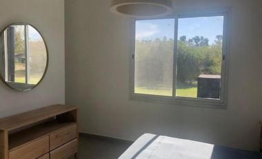 Casa  en Venta 4 ambientes con Jardín en Decs Tortugas