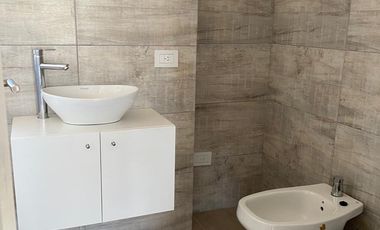 Casa  en Venta 4 ambientes con Jardín en Decs Tortugas