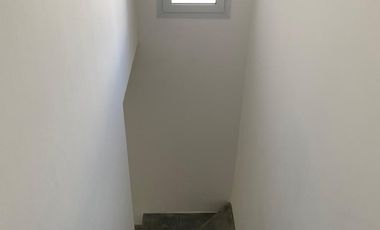 Casa  en Venta 4 ambientes con Jardín en Decs Tortugas