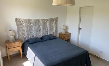 Casa  en Venta 4 ambientes con Jardín en Decs Tortugas