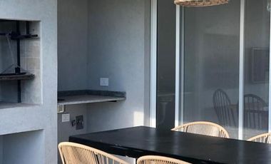 Casa  en Venta 4 ambientes con Jardín en Decs Tortugas